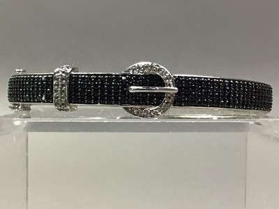 Lot 526 - COLLECTION OF SILVER JEWELLERY