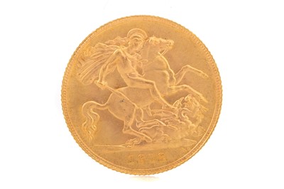 Lot 29 - GEORGE V HALF SOVEREIGN