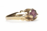 Lot 155 - VICTORIAN RUBY SINGLE STONE RING the ruby...
