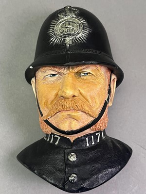 Lot 533 - GROUP OF NOVELTY POLICE ITEMS
