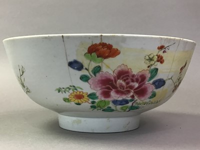 Lot 172 - 18TH CENTURY CHINESE FAMILLE ROSE PUNCH BOWL