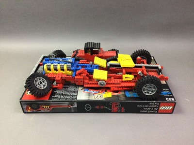 Lot 944 - LEGO, 853 TECHNIC CAR CHASSIS