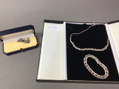 Lot 1 - COLLECTION OF SILVER JEWELLERY