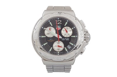 Lot 838 - TAG HEUER
