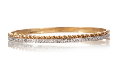 Lot 1264 - DIAMOND BANGLE