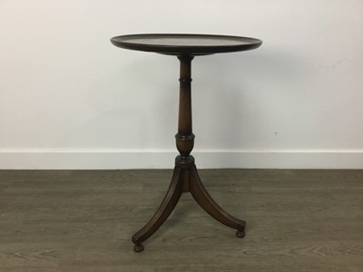 Lot 260 - MAHOGANY WINE TABLE