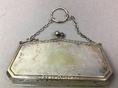 Lot 376 - SILVER PLATED PURSE