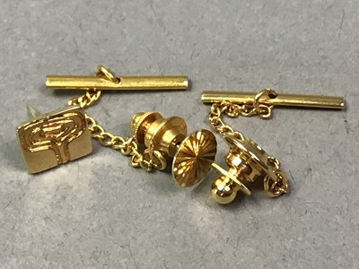 Lot 458 - FOURTEEN CARAT GOLD TIE PINS