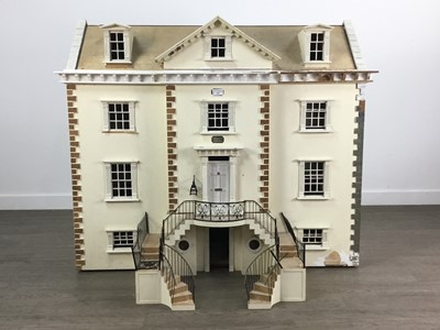 Lot 320 - MODERN DOLL HOUSE