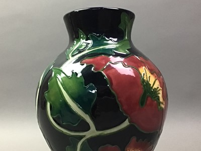 Lot 427 - COUNTRY CRAFT COLLECTION VASE