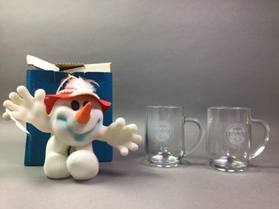 Lot 427 - COUNTRY CRAFT COLLECTION VASE