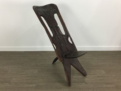 Lot 466 - VINTAGE AFRICAN PALAVER CHAIR