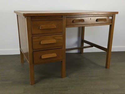 Lot 444 - OAK DESK