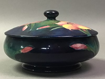 Lot 450 - MOORCROFT POWDER BOWL AND COVER