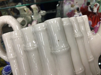 Lot 452 - GROUP OF FIRST PERIOD BELLEEK PORCELAIN