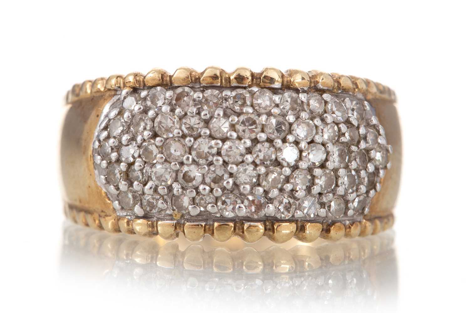 Lot 1228 - DIAMOND BAND