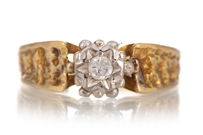 Lot 1234 - DIAMOND SOLITAIRE RING