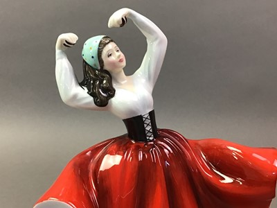 Lot 475 - COLLECTION OF ROYAL DOULTON FIGURES