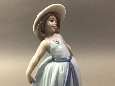 Lot 479 - COLLECTION OF LLADRO, NAO, AND OTHER FIGURES