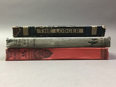 Lot 735 - COLLECTION OF BOOKS