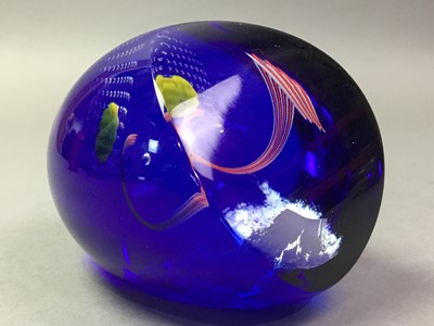 Lot 606 - LIMITED EDITION CAITHNESS PAPERWEIGHT