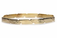 Lot 280 - UNMARKED HEXAGONAL BANGLE 68mm wide, 17.1g