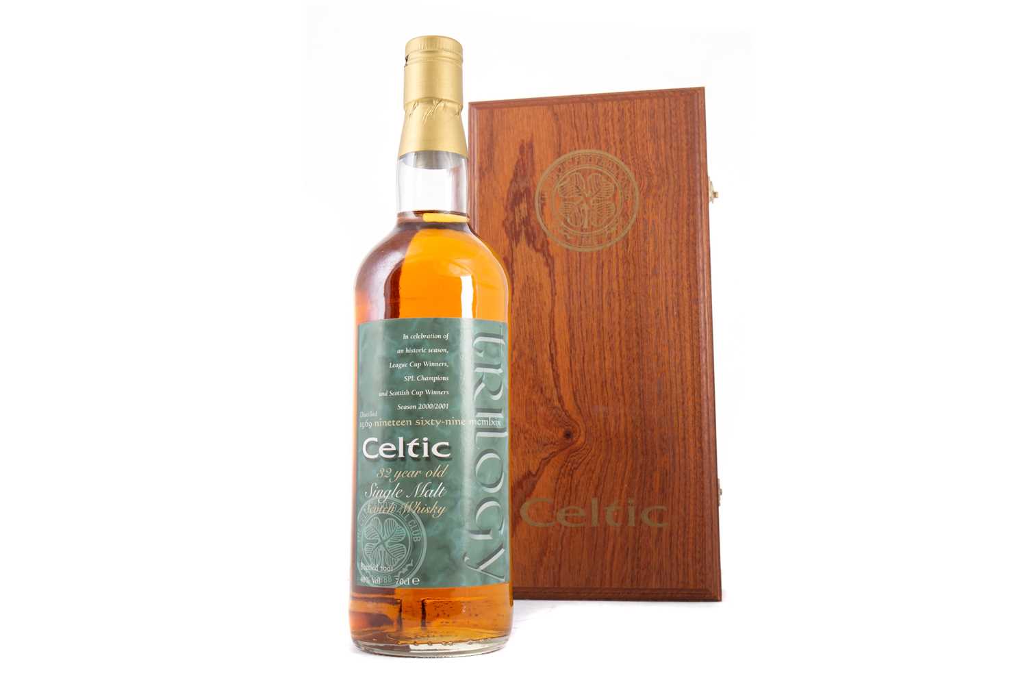 Lot 1593 - CELTIC F.C., TRILOGY 2000/01 TREBLE LIMITED EDITION MALT WHISKY