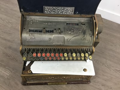 Lot 696 - NATIONAL CASH REGISTER