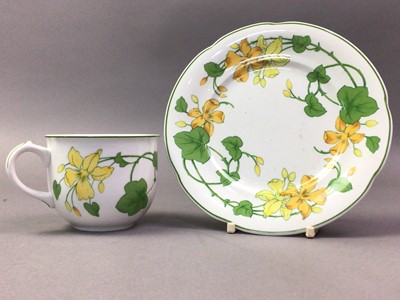 Lot 662 - VILLEROY & BOCH PART DINNER SERVICE