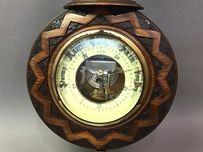 Lot 127 - LATE VICTORIAN ANEROID BAROMETER