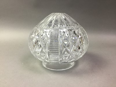 Lot 679 - CRYSTAL LIGHT SHADE