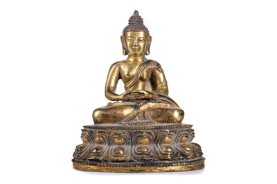 Lot 1075 - TIBETAN GILT BRONZE FIGURE OF AKSHOBHYA