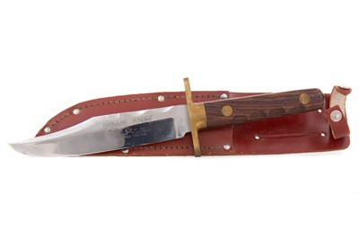 Lot 135 - BOWIE KNIFE