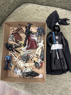 Lot 1007 - STAR WARS, COLLECTION OF FIGURES AND VECHILES