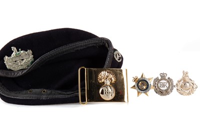 Lot 162 - COLLECTION OF MILITARY CAPS AND BADGES