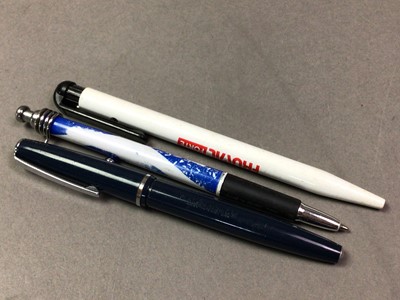 Lot 302 - GROUP OF PENS