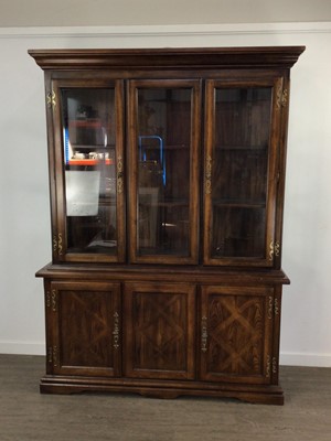 Lot 260 - REPRODUCTION MAHOGANY DISPLAY CABINET