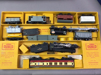 Lot 409 - HORNBY DUBLO ELECTRIC TRAIN SET