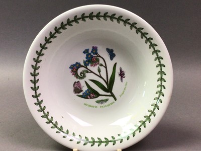 Lot 359 - PORTMERIAN DINNER SERVICE