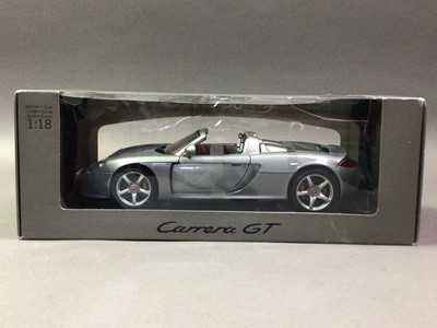 Lot 471 - COLLECTION OF DIE-CAST MODEL VEHICLES