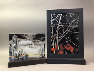 Lot 371 - TWO DECORATIVE GLASS SCULPTURES