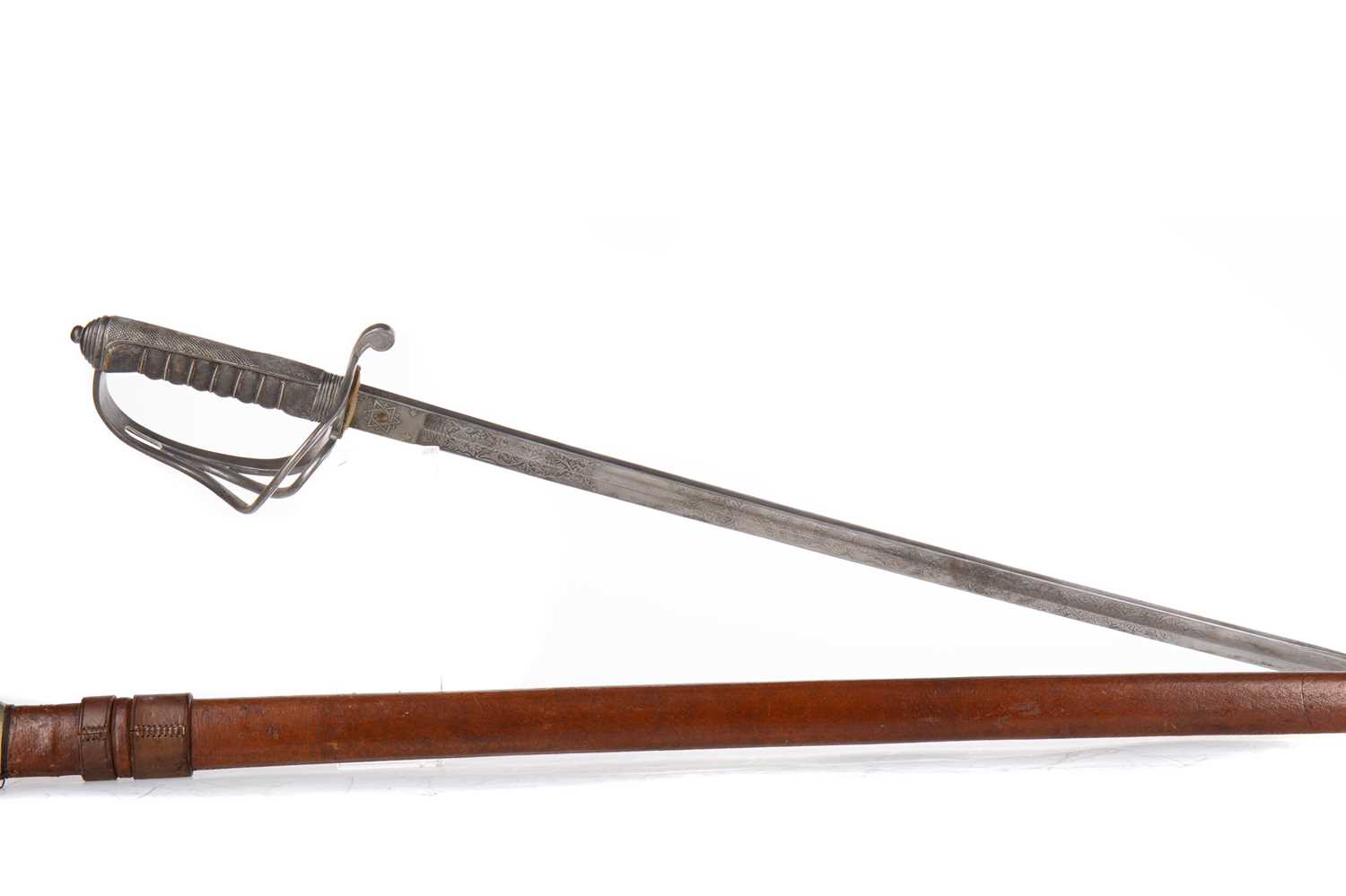 Lot 13 - VICTORIAN ROYAL ARTILLERY OFFICER'S DRESS SWORD