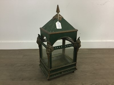 Lot 855A - VICTORIAN GREEN TOLEWARE LANTERN