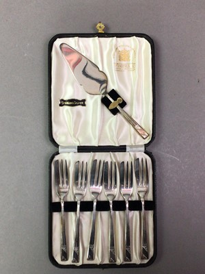 Lot 444 - SET OF SILVER CAKE FORKS