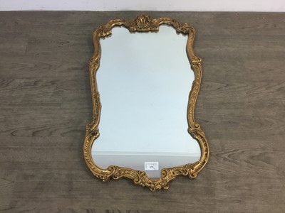 Lot 575 - WALL MIRROR