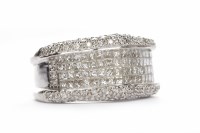 Lot 382 - EIGHTEEN CARAT WHITE GOLD DIAMOND DRESS RING...