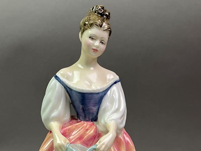 Lot 627 - GROUP OF ROYAL DOULTON FIGURES