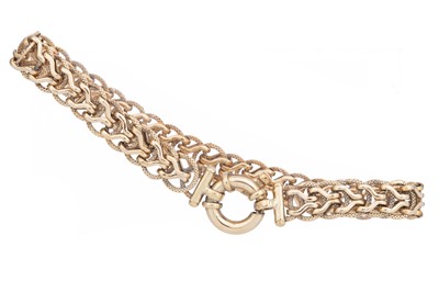 Lot 488 - FANCY LINK BRACELET