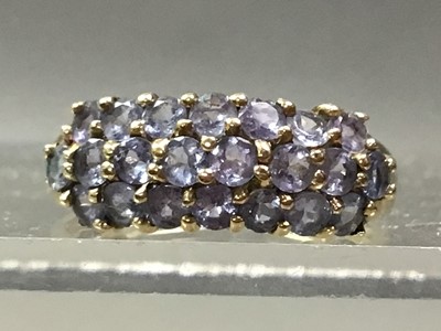 Lot 672 - NINE CARAT GOLD TANZANITE DRESS RING