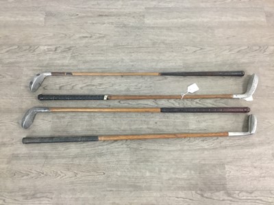 Lot 1658 - FOUR HICKORY SHAFTED PUTTERS